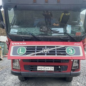 Самосвал VOLVO FM 6x4 м645ур