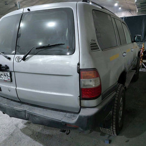 TOYOTA LAND CRUISER В098МС 49