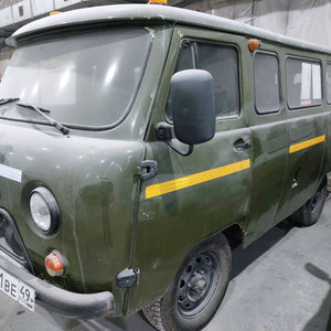 УАЗ-220695 А441ВЕ 49