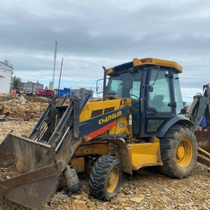 Экскаватор-погрузчик WZ30-25