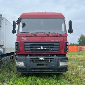 Тягач седельный МАЗ 6430B9 В567ОС 124