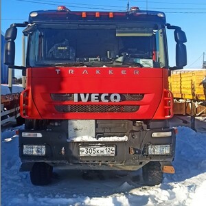 Тягач седельный IVECO 633911 р305кн