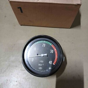Тахометр 251-3813