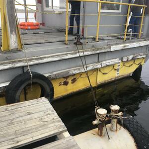 ПИ011035 Продажа плавучей заправочной станции