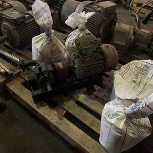 ПИ204341 Линия для производства канистр, Насосы: Ш-5\25; Х-80\50-200