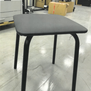 ПИ206344 Кровати, табуреты, подушки, одеяла, постельное белье. Новые.