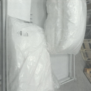 ПИ206344 Кровати, табуреты, подушки, одеяла, постельное белье. Новые.