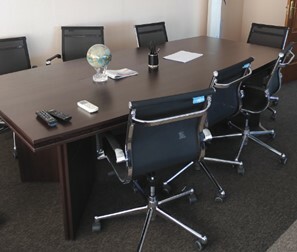 ПИ208398 Мебель: Дуглас; Премьер; Seville (столы; шкафы; тумбы; диван)