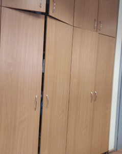 ПИ208401 Офисная мебель б/у, 133 шт (тумбы, шкафы, ресепшен)