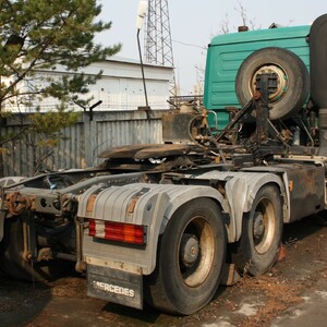 ПИ211010 ГРУЗОВОЙ АВТОМОБИЛЬ ТЯГАЧ МВ ACTROS