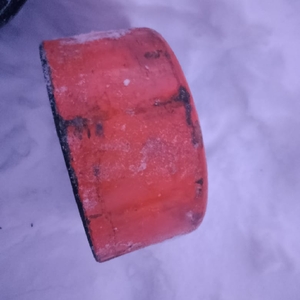 ПИ303029 смесь отходов и изделий из пластмасс (защитный резьбовой протектор от обсадной колонны)