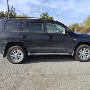 ПИ402081 Продажа б/у автомобиля Тойота Ленд Крузер 200