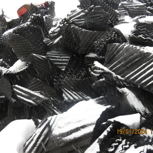 ПИ402032 Лом оборудования засоренного 80тонн. Состояние: хорошее