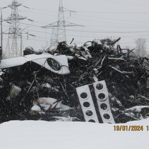 ПИ402032 Лом оборудования засоренного 80тонн. Состояние: хорошее