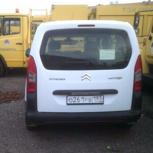 ПИ402196 Автомобиль Citroen Berlingo NEW пассажирский Dynamique ; Цистерна ЗИЛ-433362