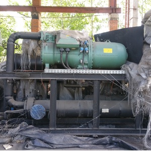 ПИ404050 Фреоновая установка СВН-V315BkX. В эксплуатацию не вводилась, новая. Состояние удовлетворительное.