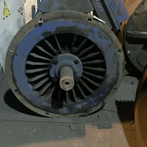 Электродвиг.7АZJ-405-04 6000V 44A 375kw 1485об\мин