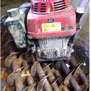 186-747 Малогабаритная буровая установка на санях УБШМ-1-130 c бензиновым двигателем HONDA GXV390