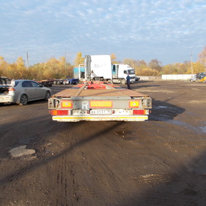 Полуприцеп-контейнеровоз SCHMITZ-CARGOBULL SCF 24G-40 FX