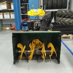 Снегоуборщик YARD-MAN. YM 4110 DE